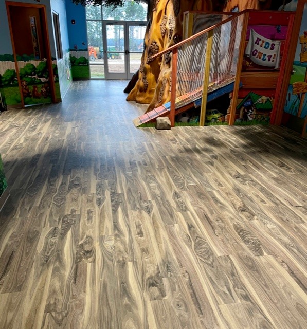 Image of tree house and corridor